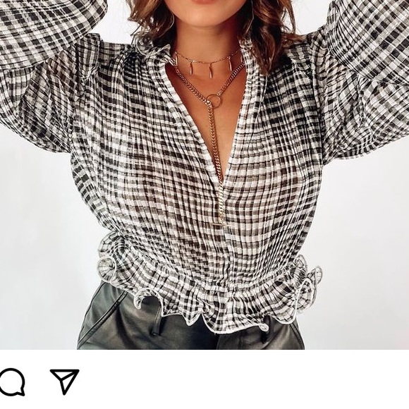 C/MEO Collective Ruffle Top - Picture 3 of 9